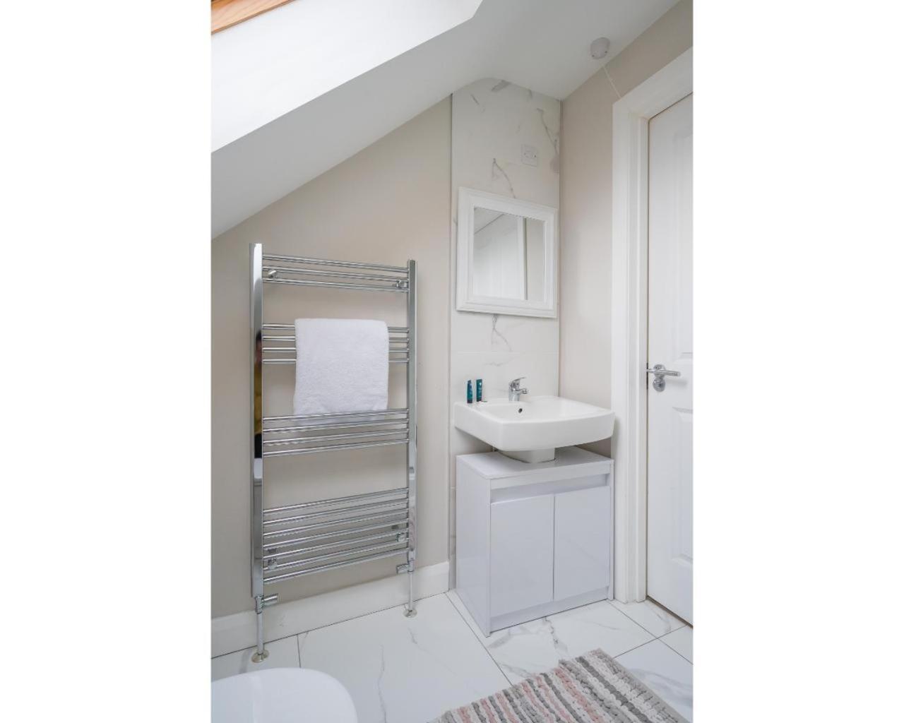 Central Belfast Apartments Utility Street المظهر الخارجي الصورة